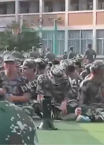 军训新生跳楼身亡