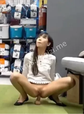 迪卡侬鞋店视频事件