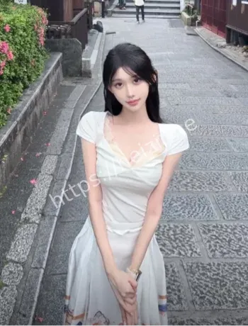 星之卡比绪私密照