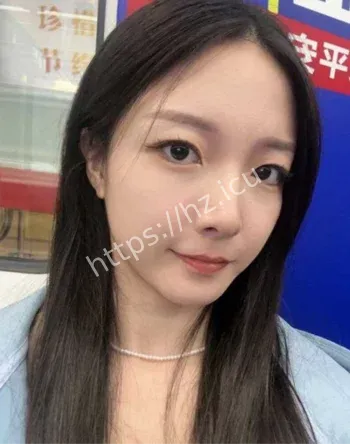 高颜值健身女神反差