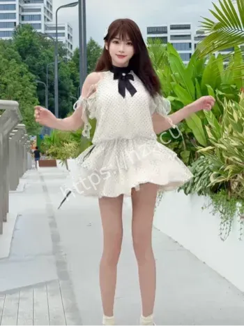 神秘富少拿下青鸢